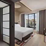 Canopy By Hilton Eiffel Tower 4*