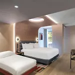 Canopy By Hilton Eiffel Tower Otel Paris