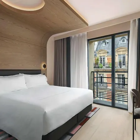 Canopy By Hilton Eiffel Tower Hotel Paris