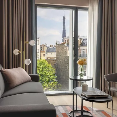Canopy By Hilton Eiffel Tower 4* Paris
