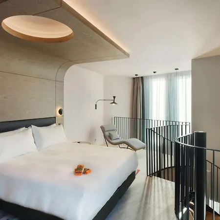 Canopy By Hilton Eiffel Tower 4* Παρίσι