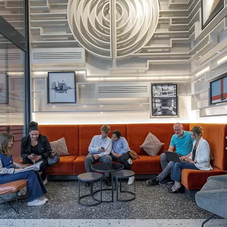 Canopy By Hilton Eiffel Tower 4*