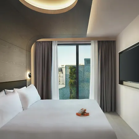 Canopy By Hilton Eiffel Tower Hotel 4*