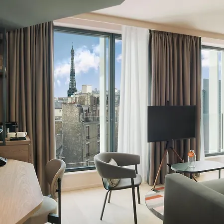 Hotel Canopy By Hilton Eiffel Tower 4*