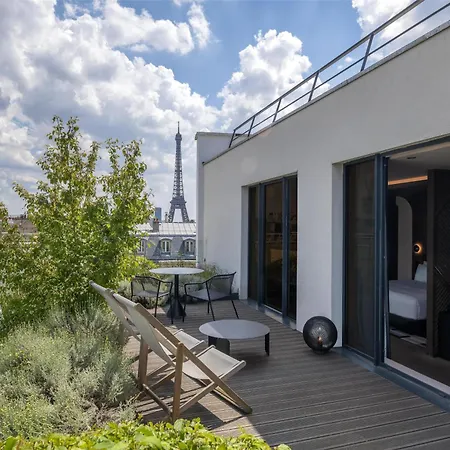 Canopy By Hilton Eiffel Tower 4*