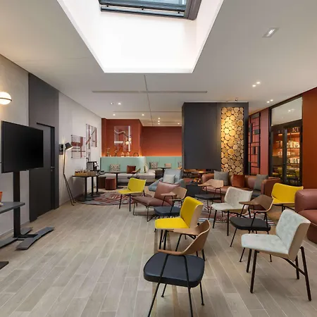 Canopy By Hilton Eiffel Tower 4* París