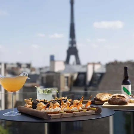 Canopy By Hilton Eiffel Tower Hotel
