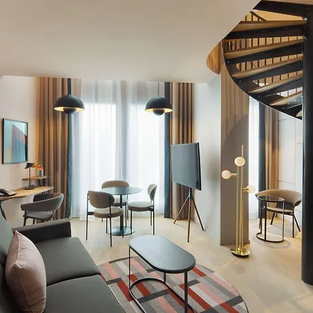 Canopy By Hilton Eiffel Tower Hotel París