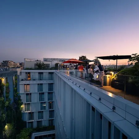 Canopy By Hilton Eiffel Tower
