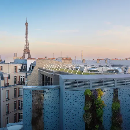 Canopy By Hilton Eiffel Tower