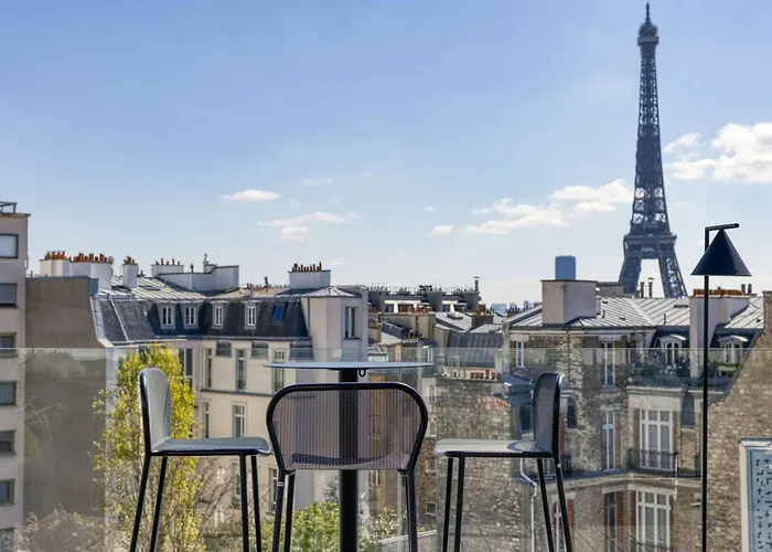 Canopy By Hilton Eiffel Tower Hotel Paris