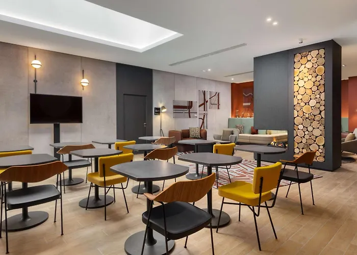 Canopy By Hilton Eiffel Tower Hotel 4*