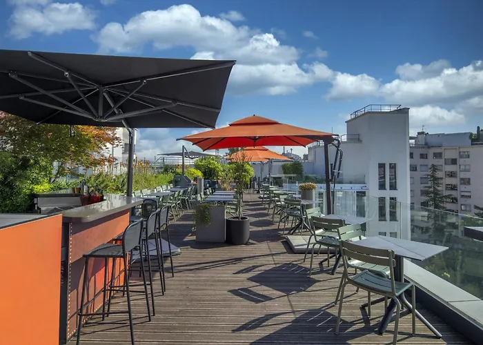 Hotel Canopy By Hilton Eiffel Tower 4*