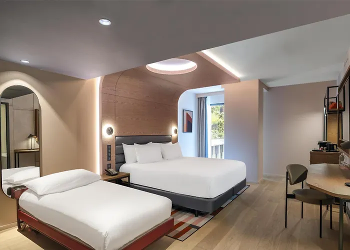 Canopy By Hilton Eiffel Tower Hotel Paris