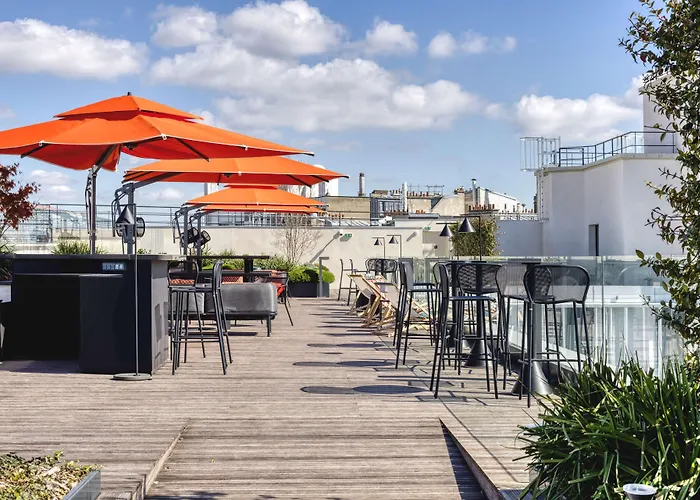 Canopy By Hilton Eiffel Tower 4*