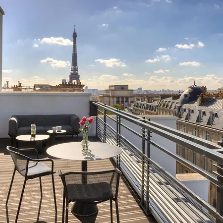 Canopy By Hilton Eiffel Tower